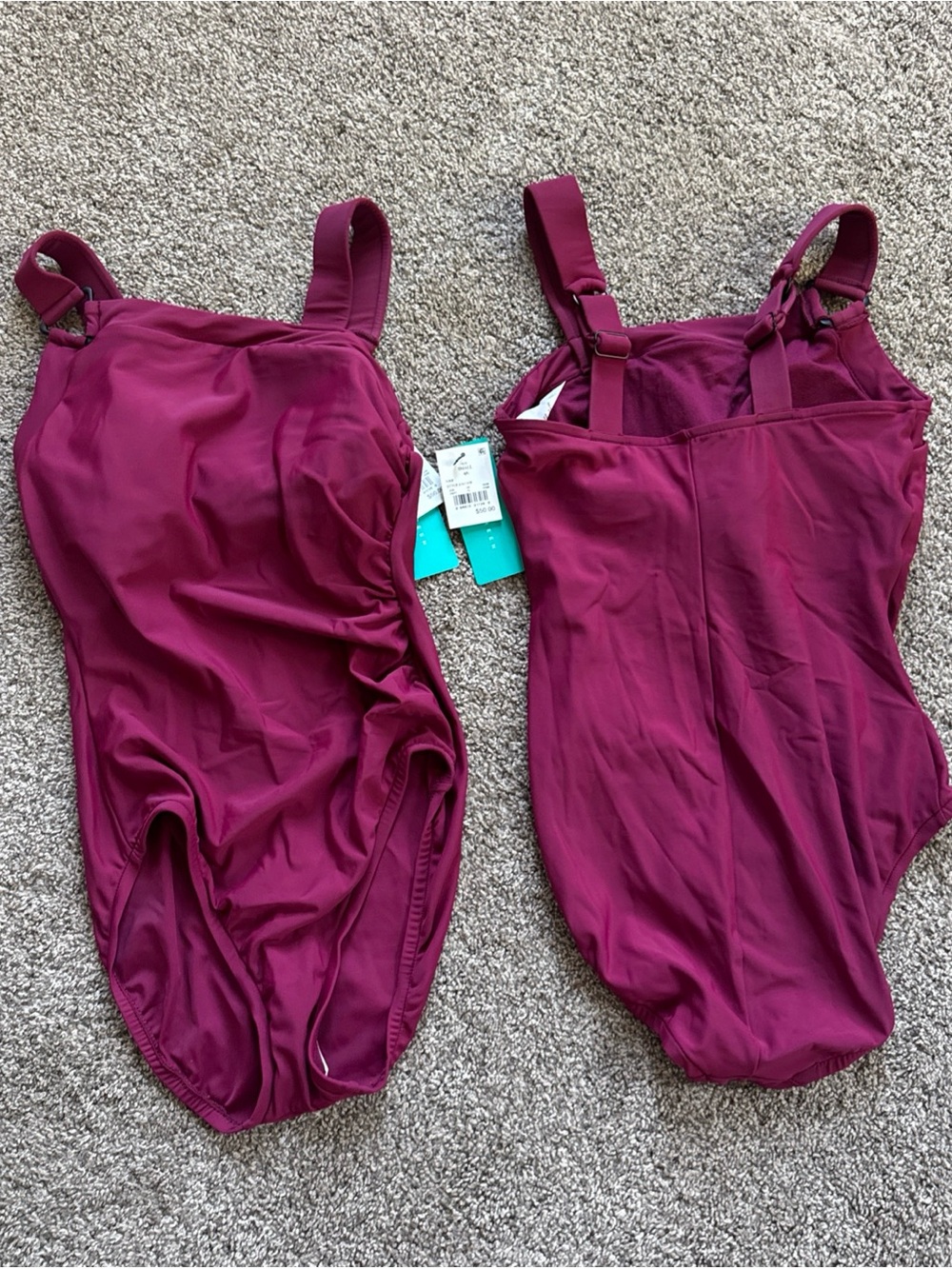 Aquagreen Women’s Small 4/6 nwt Set of two One Piece Magenta Swimsuit Retail$100